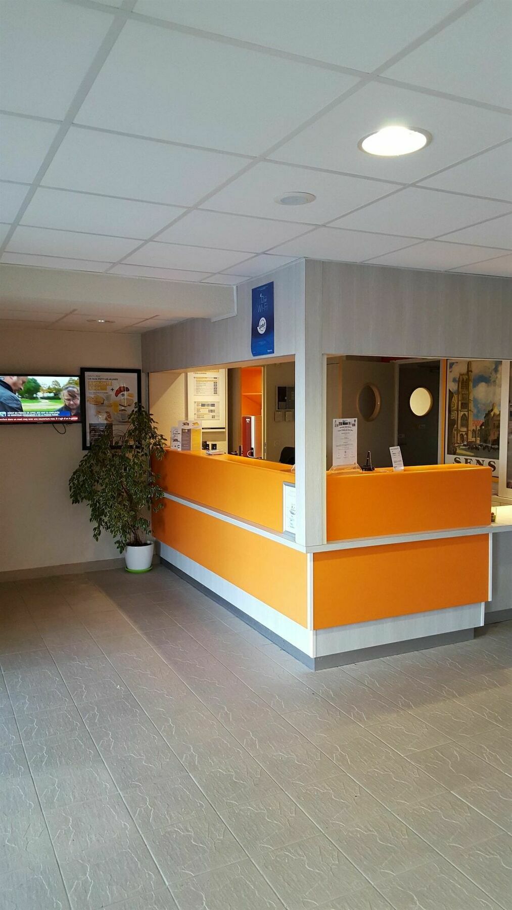 Premiere Classe Sens Nord- Saint Clement Екстериор снимка